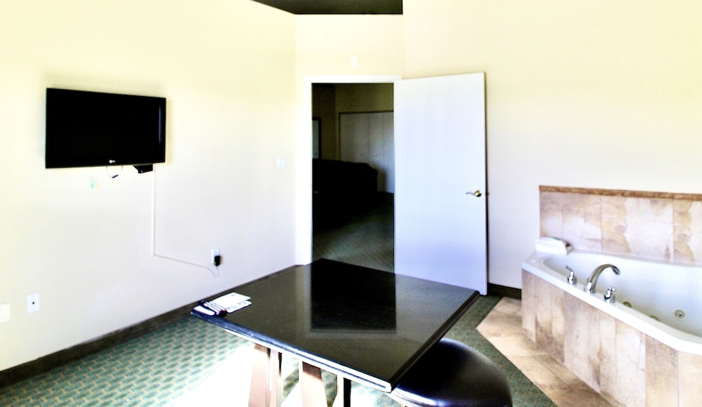 Holiday Inn Express & Suites Cocoa by IHG - photo 53