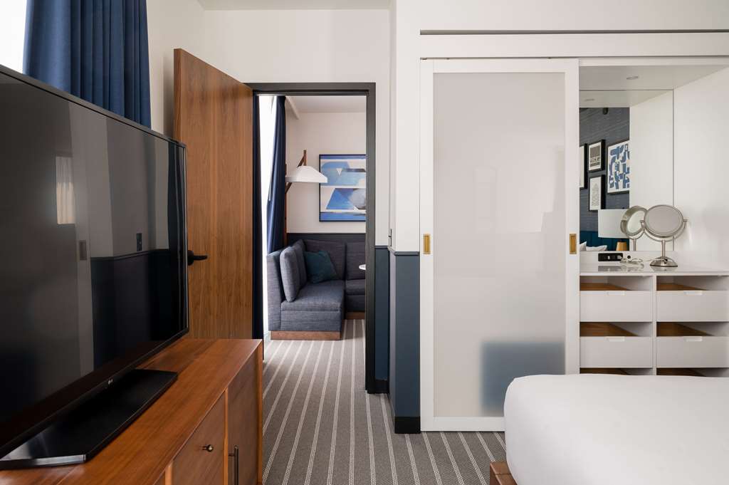 Cambria Hotel Boston Somerville - photo 27