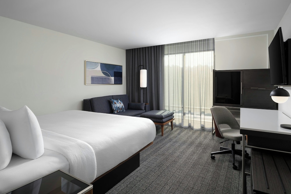 Courtyard by Marriott Lake City - photo 36