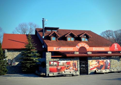 Restaurace a penzion Lutena — hotel in Krmelin