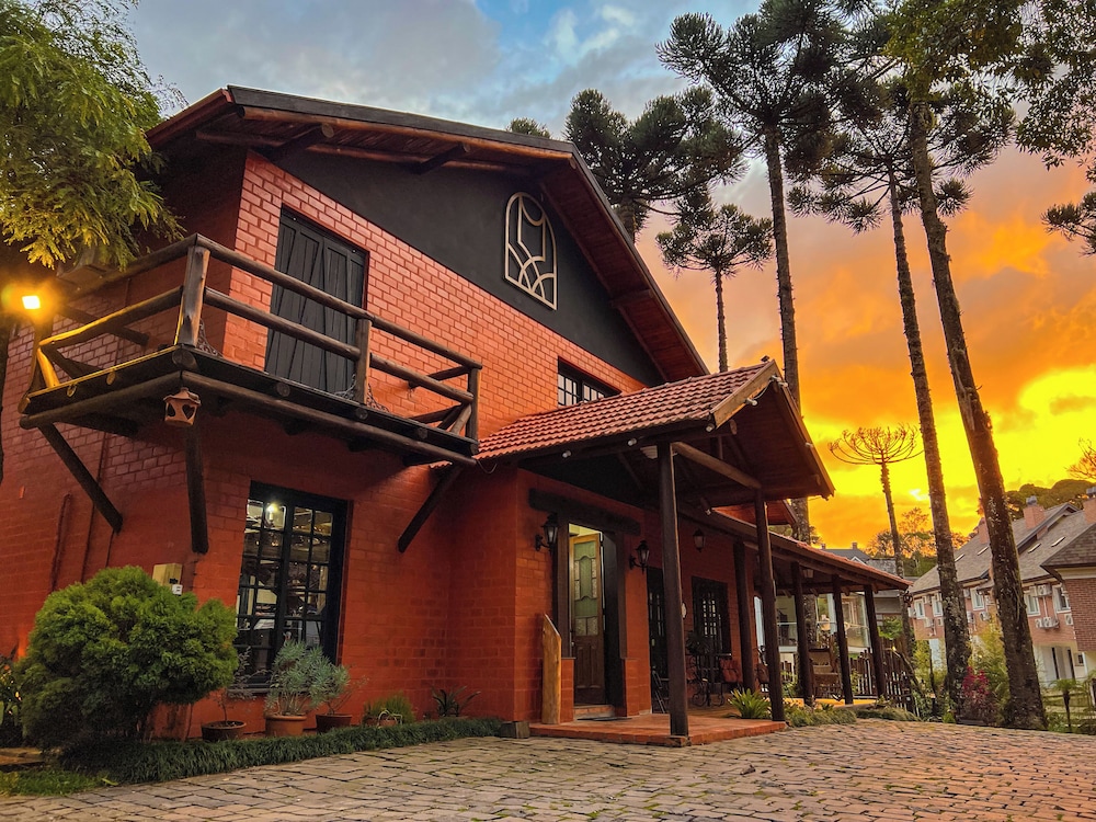 Pousada Volta ao Mundo in Canela, Brasil