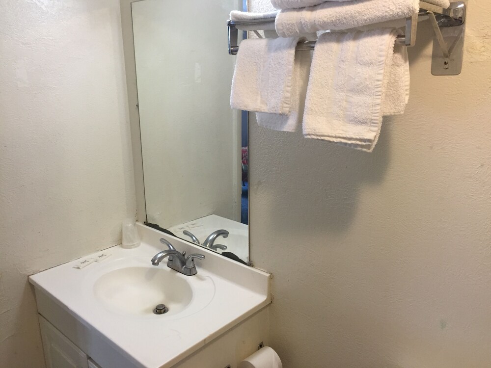 Economy Suites - photo 11