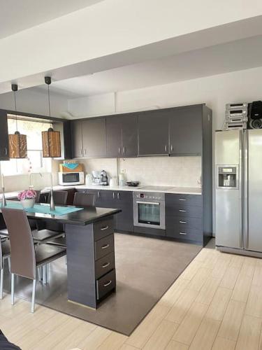 Sweet Makri Suite — 4-Star Luxury Hotel in Nea Makri, Greece