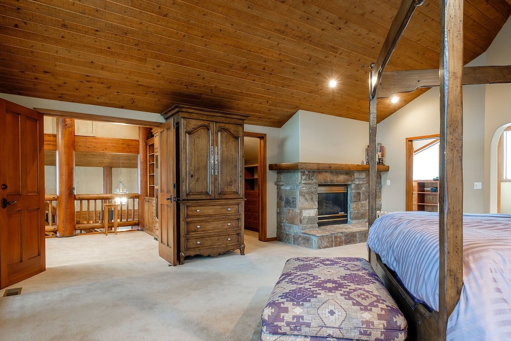 3390 Sun Ridge Dr - photo 2
