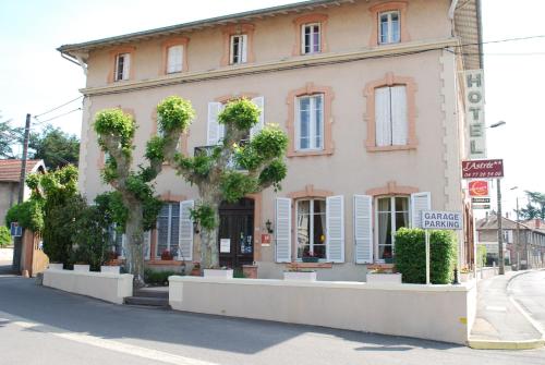 Hotel L Astree — Feurs