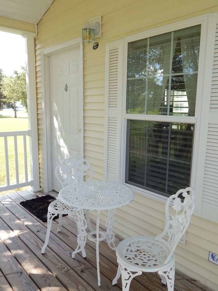Road Runner Travel Resort Caravan Park - photo 50