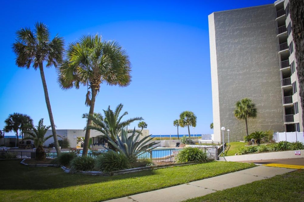 Top of the Gulf by Emerald View Resorts - photo 50