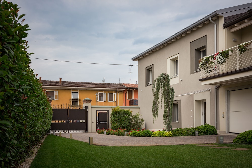 Borgocinquanta — hotel in Isola Della Scala