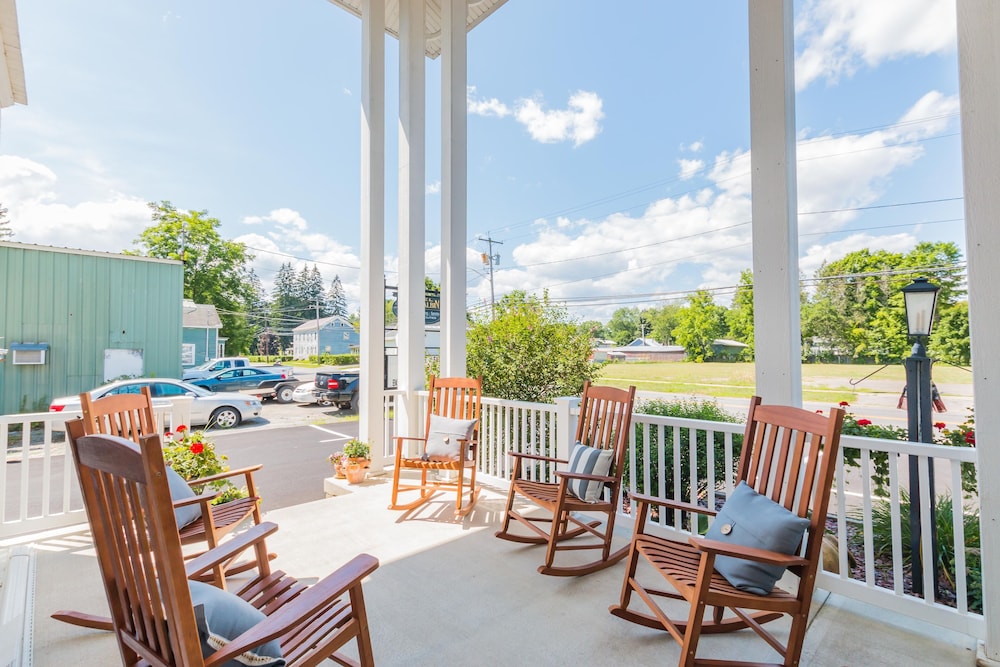 Historic Hotel Broadalbin - photo 81