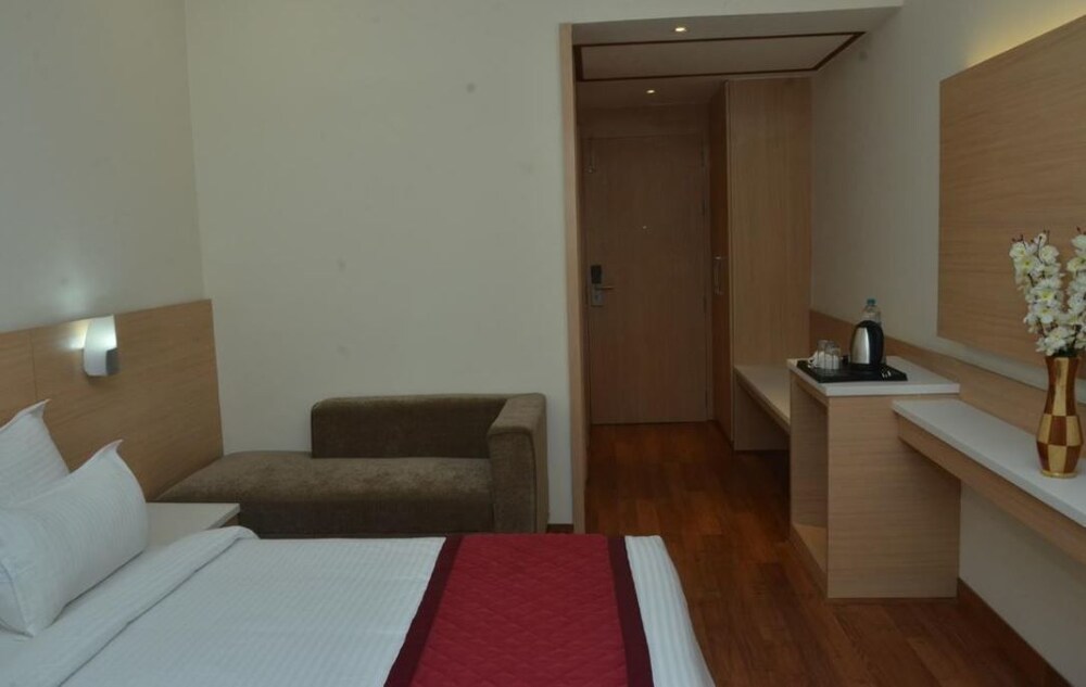 Hotel Grand SR — Azamgarh — photo 5