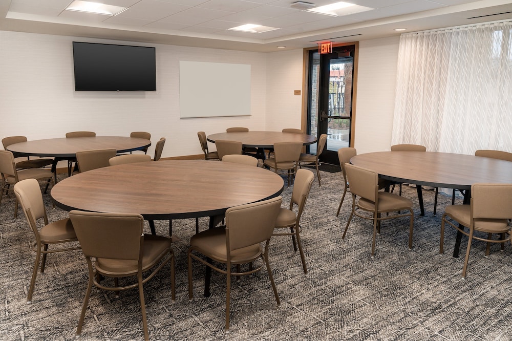 Staybridge Suites Temecula Wine Country - photo 42