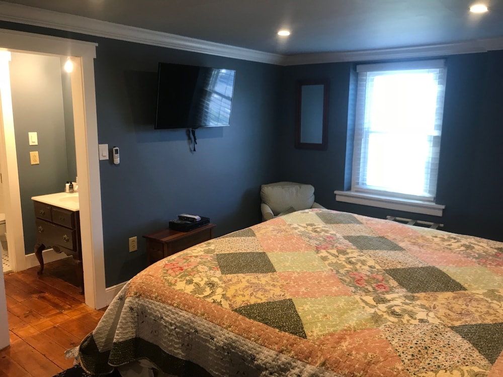 Stottsville Inn - photo 27