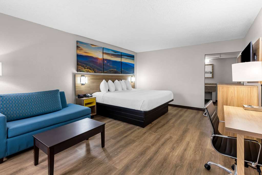 Days Inn by Wyndham Clayton - photo 28