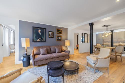 Scarlett — 4-Star Luxury Hotel in Paris, France