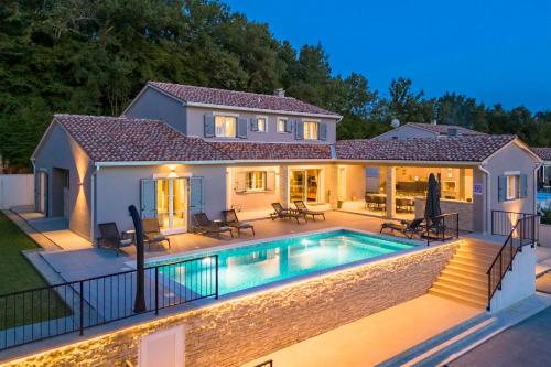 Villa Hygge 5 bedroom villa — 4-Star Luxury Hotel in Labin, Croatia