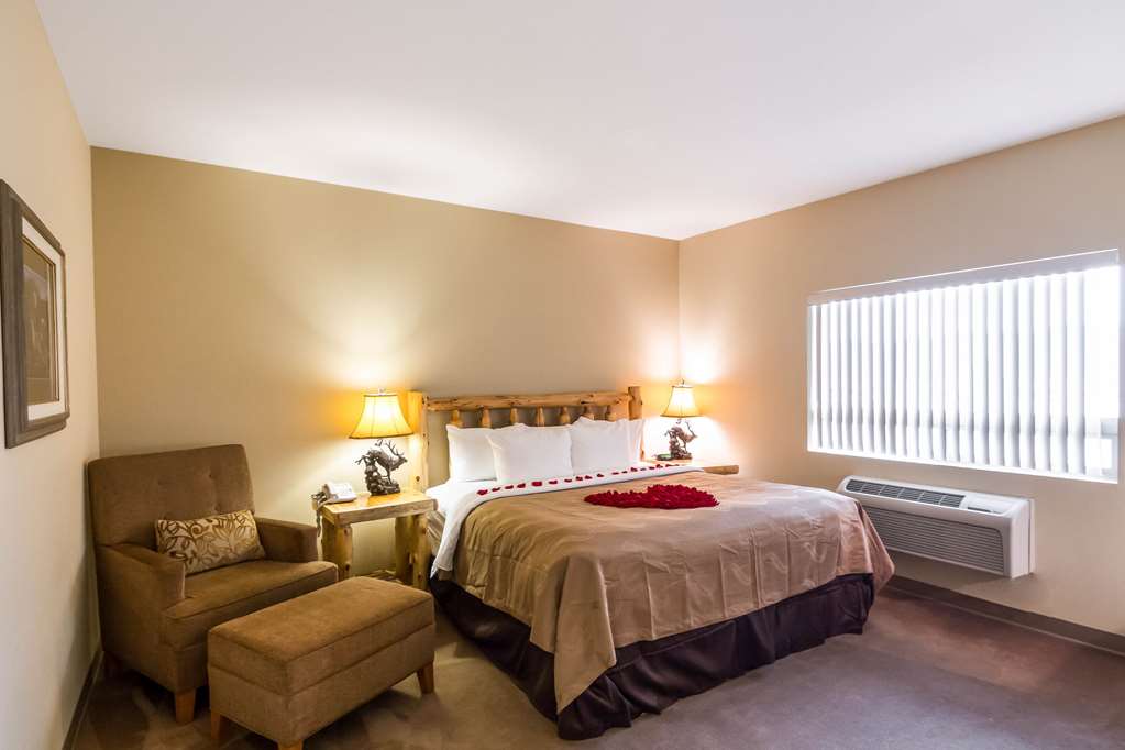 Quality Inn Selah North Park - photo 6
