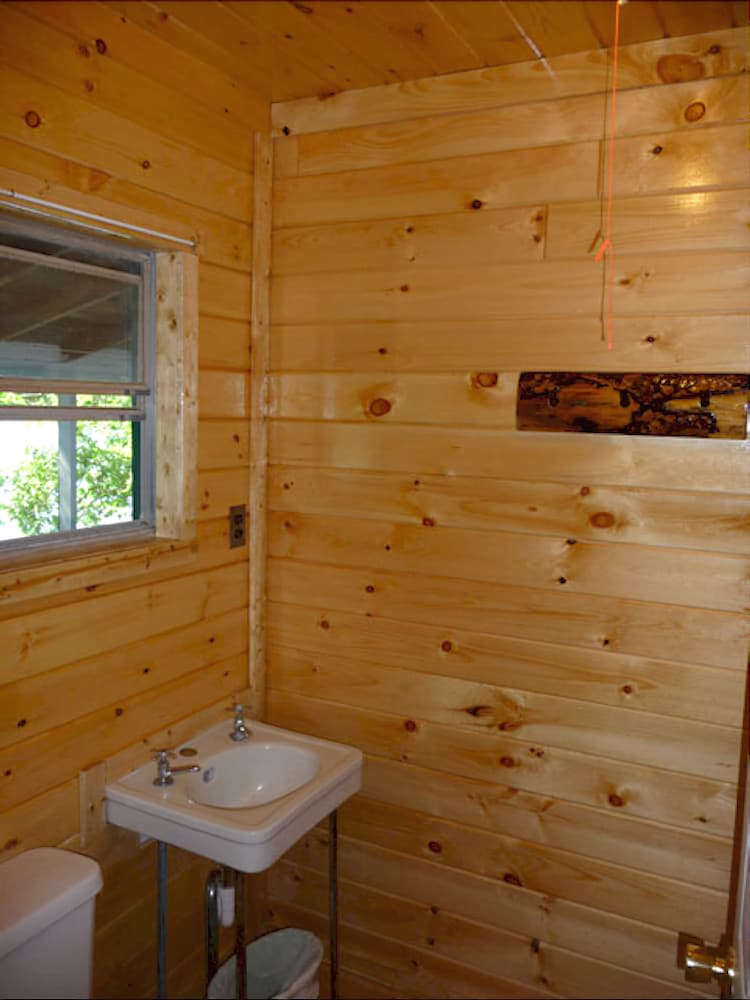 The Elms Waterfront Cottages - photo 54