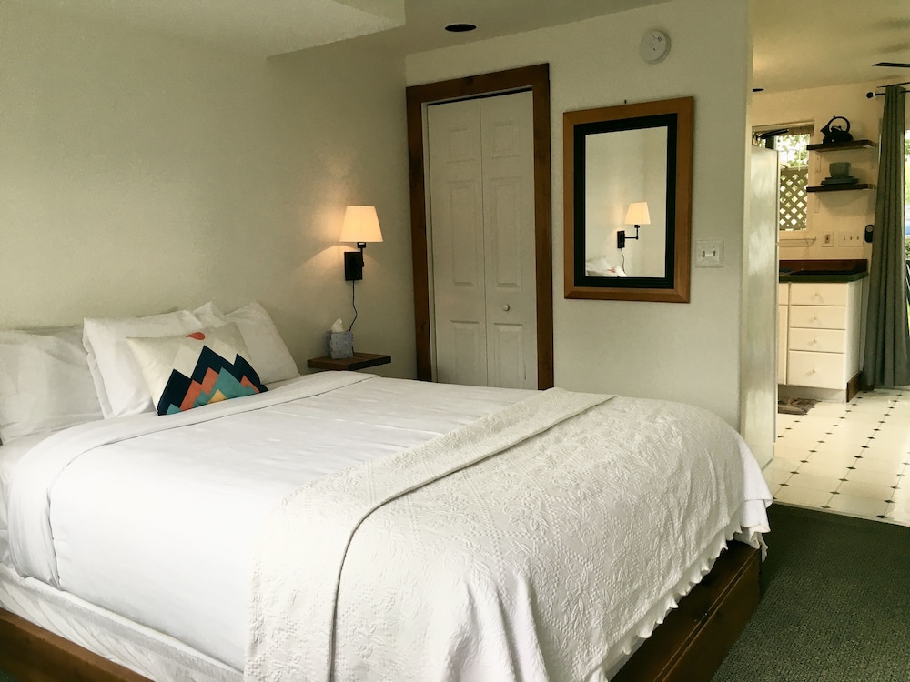 Left Coast Lodge - photo 33