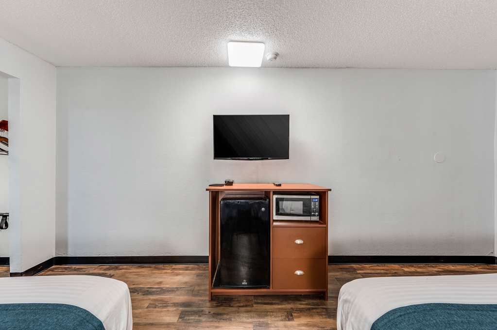 Motel 6 Tupelo MS Downtown - photo 16