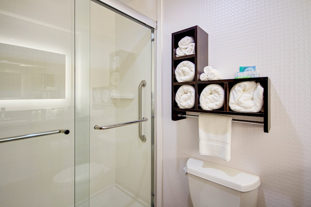 Holiday Inn Express Dublin by IHG - photo 10