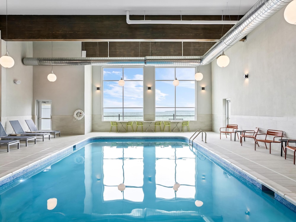 Hampton Inn by Hilton St Ignace Lakefront Mackinac - photo 32