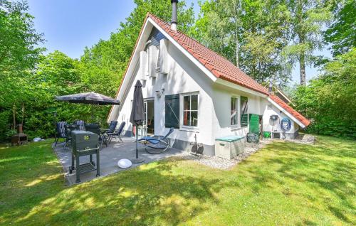 Stunning Home In Exloo With Wifi — 4-Star Luxury Hotel in Exloo, Netherlands