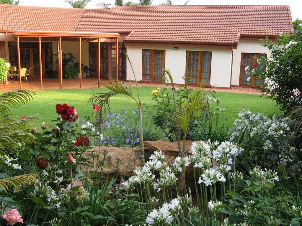 Touraco Guesthouse — 4-Star Luxury Hotel in Pretoria, South Africa