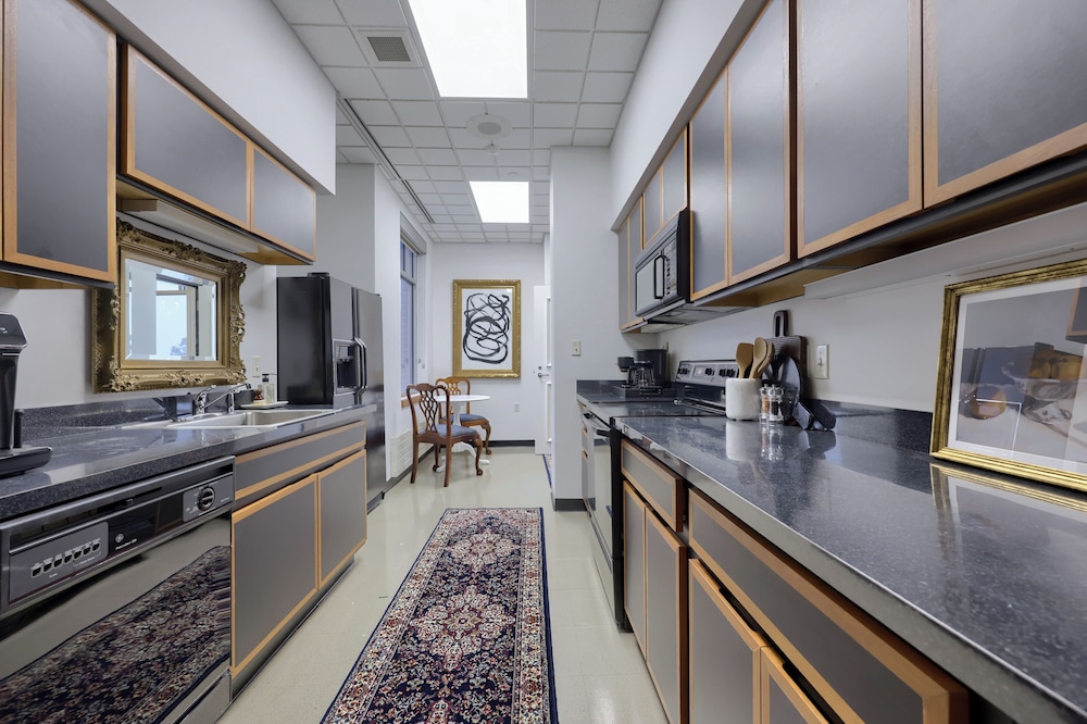 The Executive Suites and Venue - photo 62
