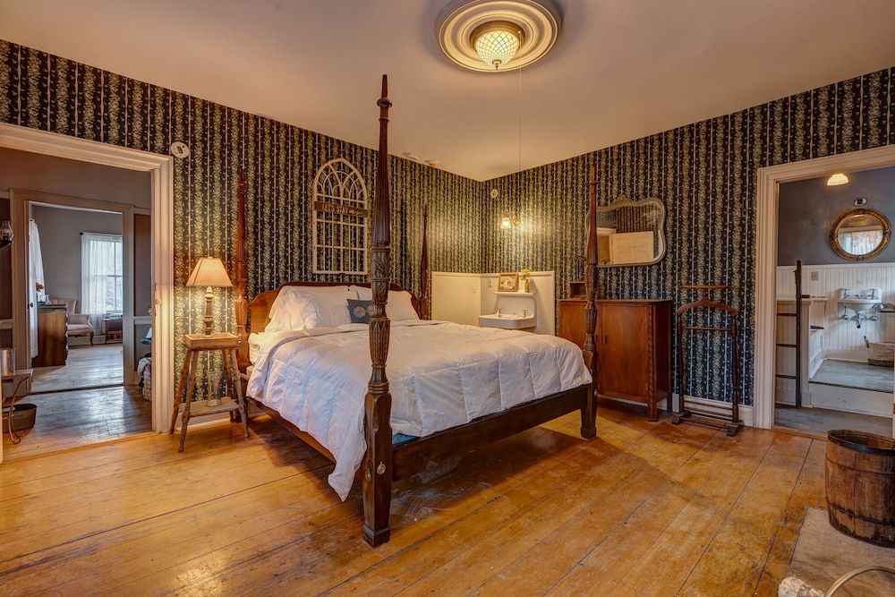 Rowell S Inn - photo 13