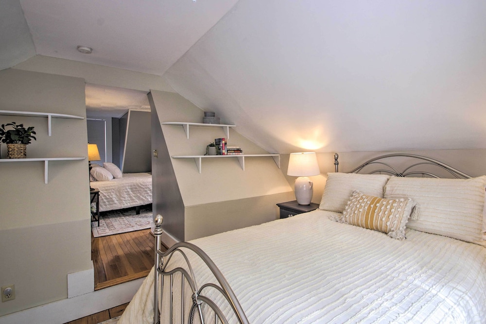 Modern Home 2 Mi to Cranmore Mountain Resort - photo 3