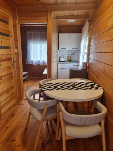 Domki u Pieszczocha in Bukowiec, Poland