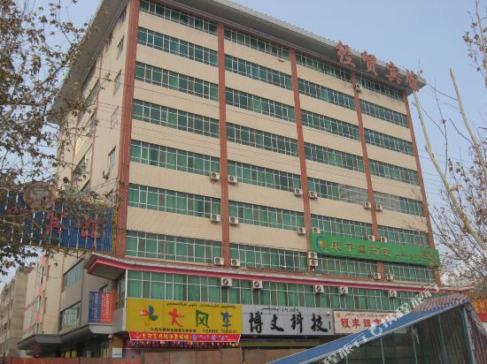 Jingmao Hotel — hotel in Kuqa