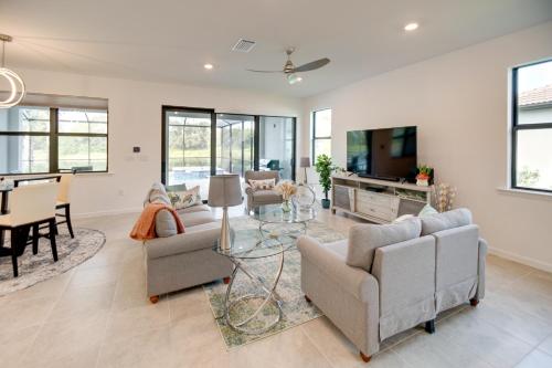 Alva Vacation Rental with Pool and Golf Course Access — Lehigh Acres — photo 4