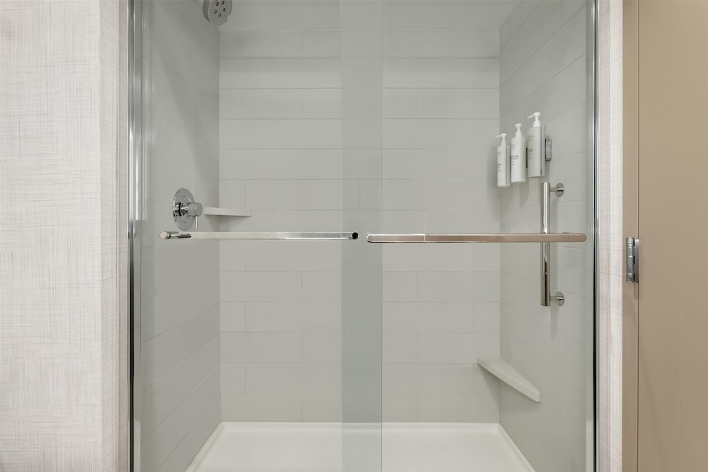 Hampton Inn Hagerstown - photo 16