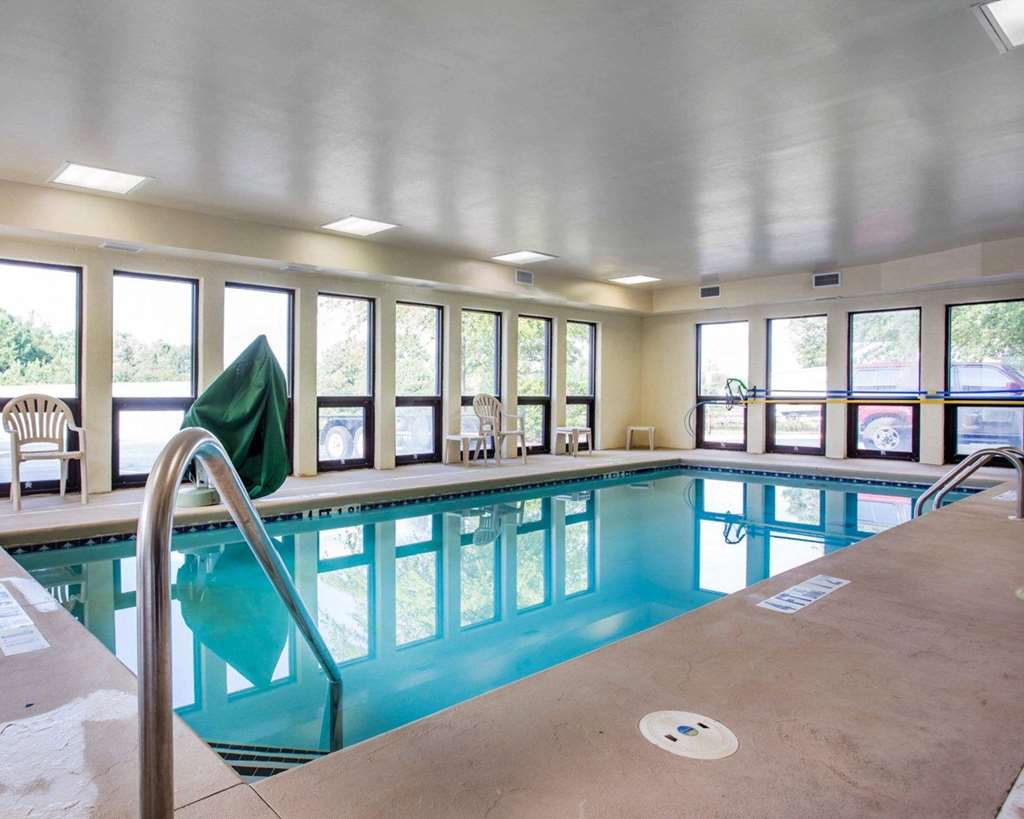 Comfort Inn & Suites at Stone Mountain - photo 25
