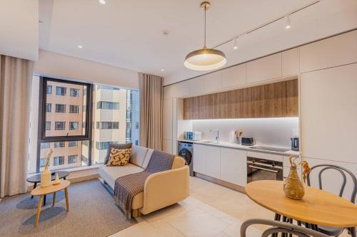 Luxe with City Vista at The Rubik