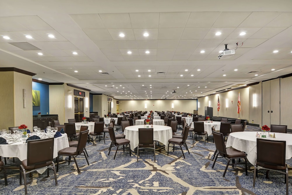 Embassy Suites by Hilton Orlando Downtown - photo 48