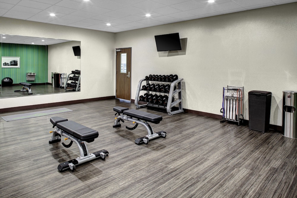 Holiday Inn Express & Suites Coldwater by IHG - photo 15
