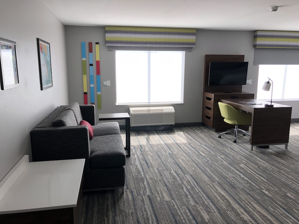 Hampton Inn & Suites Pekin Peoria Area - photo 5