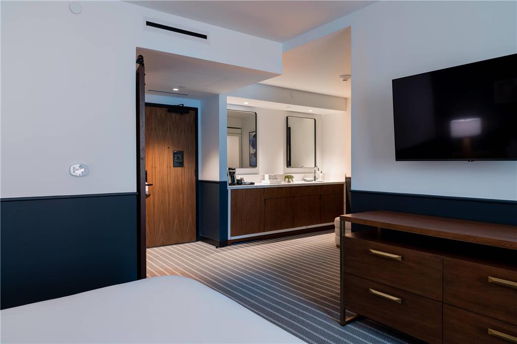 Cambria Hotel Boston Somerville - photo 36