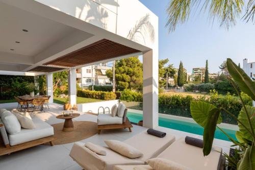 3BD 2 Floor Maisonette with Pool in Athens, Greece