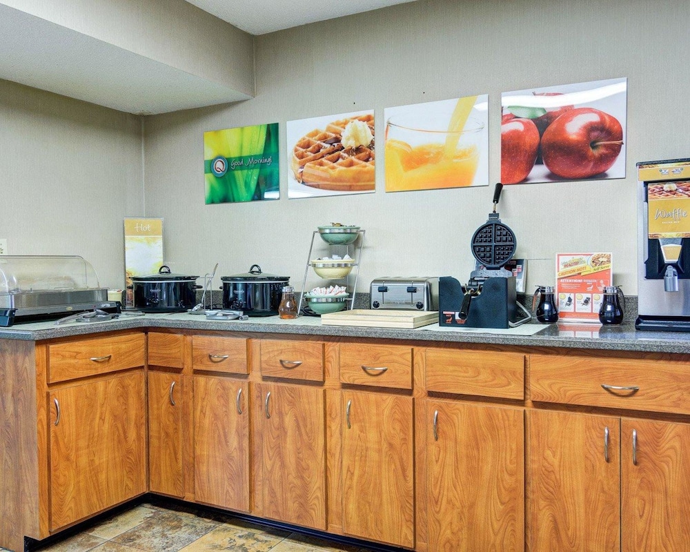 Quality Inn Conway Greenbrier - photo 43