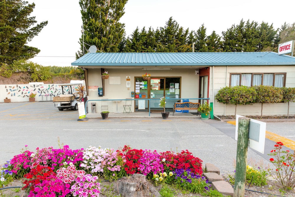 North South Holiday Park