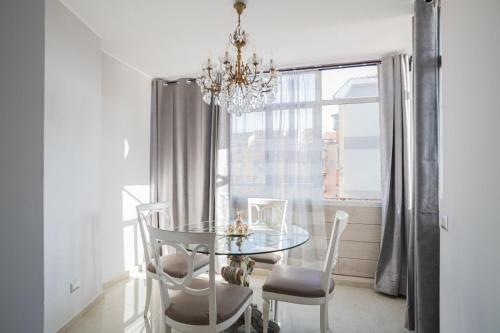 B&B Damagi — 4-Star Luxury Hotel in Rome, Italy