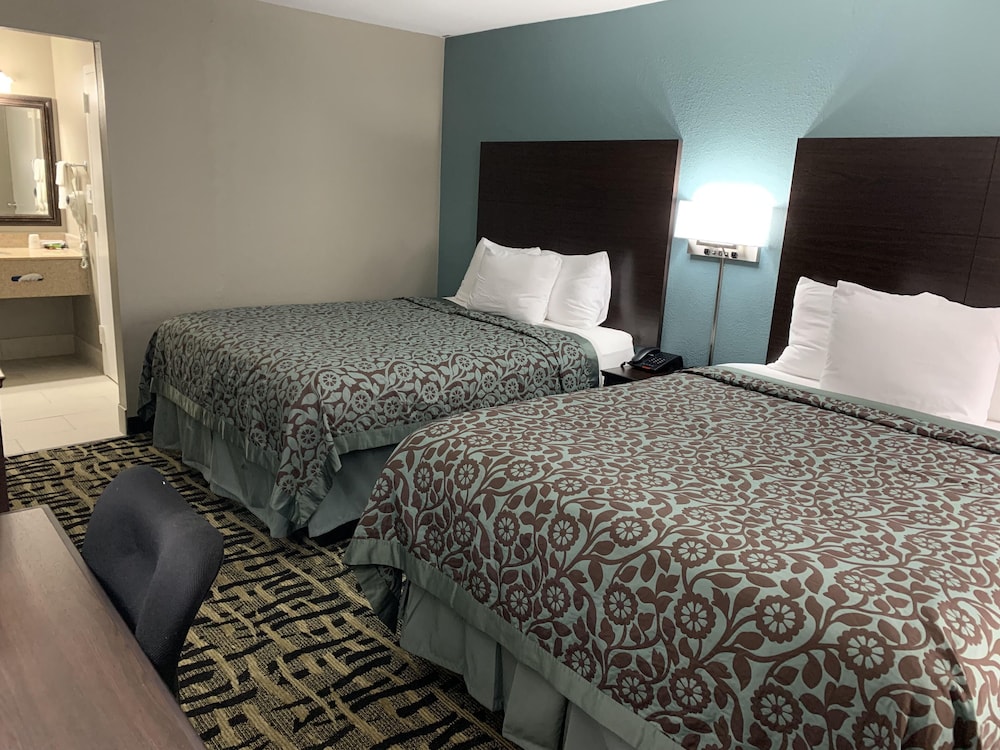 Days Inn & Suites By Wyndham Collierville Germantown Area - photo 6