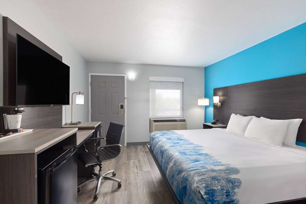 Baymont by Wyndham Branson Thousand Hills - photo 19
