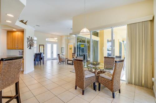 Cape Coral Home on Caloosahatchee River with Pool — 4-Star Luxury Hotel in Cape Coral, United States