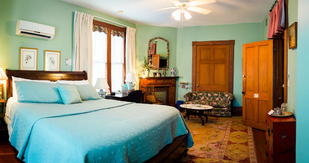 Sweetwater Branch Inn - photo 51