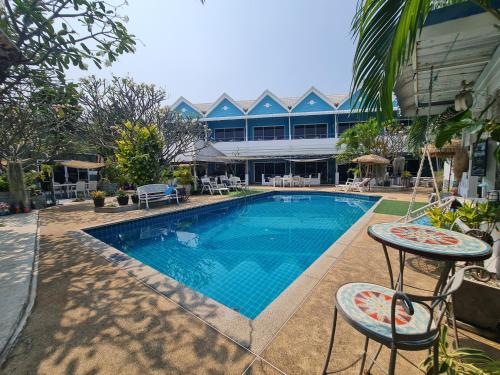 Willkris Resort วิลล์คริส รีสอร์ท - carbon neutral hotel in Unknown City