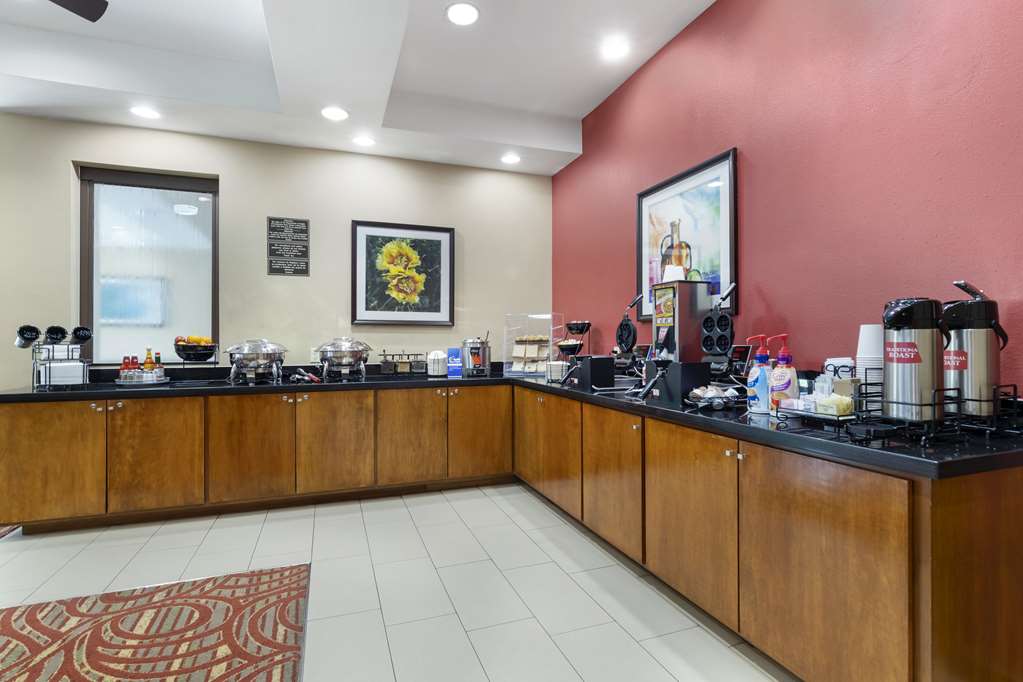 Best Western McAllen Medical Center - photo 24
